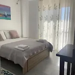 Gardenview Retreat *